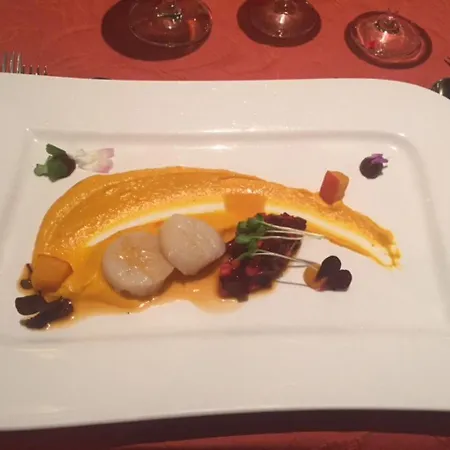 Rheinterrasse Benrath 4*