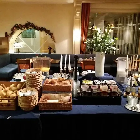 Rheinterrasse Benrath Hotel