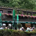Rheinterrasse Benrath 4*