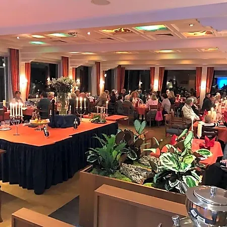 Rheinterrasse Benrath 4* Dusseldorf