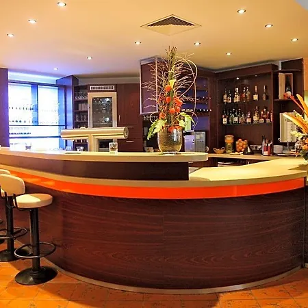Rheinterrasse Benrath Hotel Dusseldorf