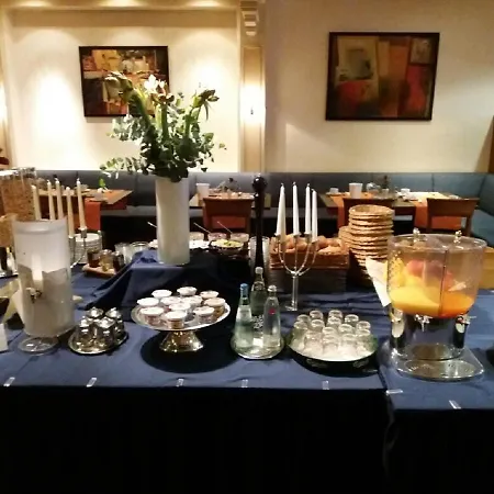 Rheinterrasse Benrath 4* Dusseldorf