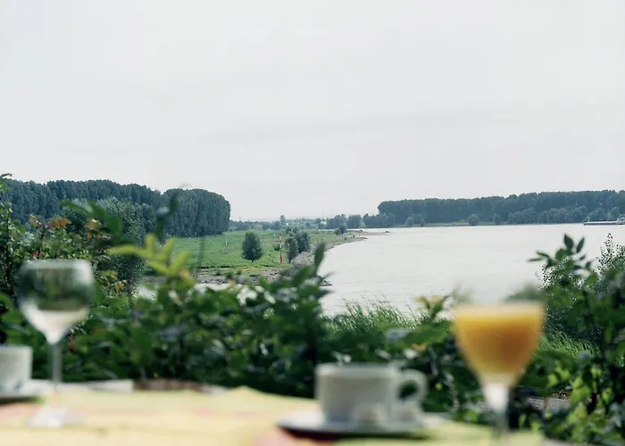 Rheinterrasse Benrath Hotel Düsseldorf